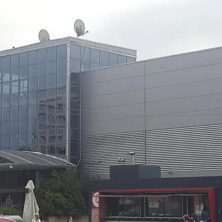 -vitan -auchan Апартаменти *