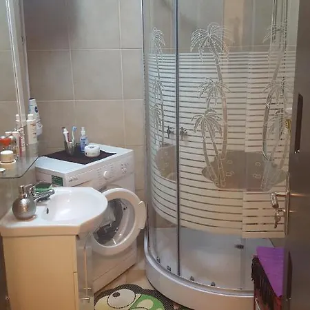 Apartment -vitan -auchan